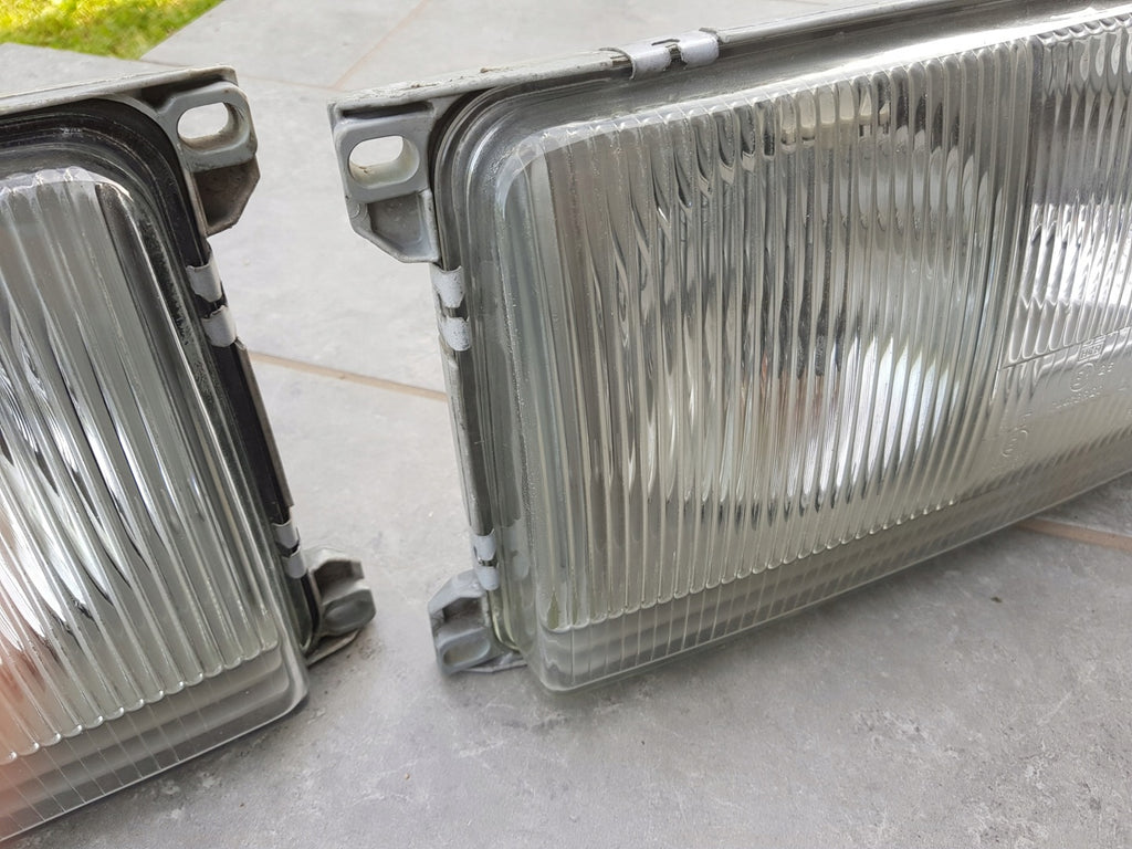 Frontscheinwerfer Mercedes-Benz W123 1305620201 Rechts Scheinwerfer Headlight SCH7378049901gl