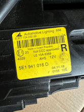 Laden Sie das Bild in den Galerie-Viewer, Frontscheinwerfer Skoda Octavia III 5E1941016D LE15A6369 Rechts Headlight SCH4413879960wy