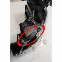 Laden Sie das Bild in den Galerie-Viewer, Frontscheinwerfer Toyota 4 Yaris Rechts Scheinwerfer Headlight SCH9347808393zf