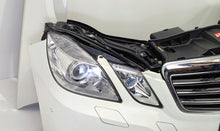 Laden Sie das Bild in den Galerie-Viewer, Frontscheinwerfer Mercedes-Benz W212 A2128201039 Xenon Rechts Headlight