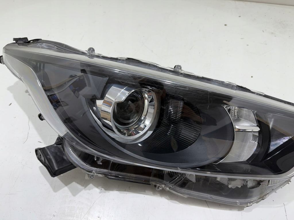 Frontscheinwerfer Toyota IV Yaris Rechts Scheinwerfer Headlight SCH1375497315wy