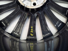 Laden Sie das Bild in den Galerie-Viewer, 1x Alufelge 20 Zoll 9.0" 5x112 42ET Glanz 5LA601025BB Skoda Enyaq Rim Wheel FEL8897703775vi