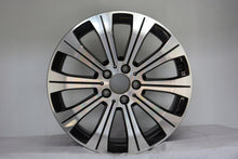 Laden Sie das Bild in den Galerie-Viewer, 1x Alufelge 18 Zoll 6.5&quot; 5x112 44,5ET A2434010000 Mercedes-Benz Eqa Rim Wheel