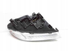 Laden Sie das Bild in den Galerie-Viewer, Frontscheinwerfer Volvo V70 III 31214349 Links Scheinwerfer Headlight