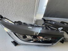 Laden Sie das Bild in den Galerie-Viewer, Frontscheinwerfer Toyota IV Yaris K0-8EU LED Rechts Scheinwerfer Headlight SCH7219425805ae