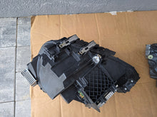 Load image into Gallery viewer, Frontscheinwerfer BMW 2 Coupe G42 8083635-06 8083635-07 Full LED Ein Satz SCH6820441295ym