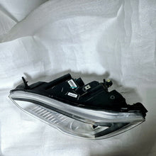 Laden Sie das Bild in den Galerie-Viewer, Frontscheinwerfer Tesla S 6005910-00-C Xenon Links Scheinwerfer Headlight