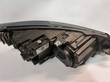 Laden Sie das Bild in den Galerie-Viewer, Frontscheinwerfer VW Golf VIII 5H1941035FBW Links Scheinwerfer Headlight SCH3522933545mn