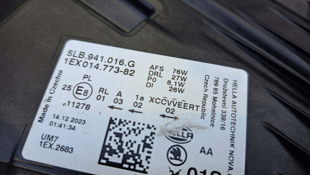 Frontscheinwerfer Skoda Enyaq 5LB941016G Rechts Scheinwerfer Headlight