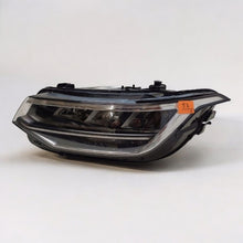 Laden Sie das Bild in den Galerie-Viewer, Frontscheinwerfer VW Tiguan 5NB941035G Full LED Links Scheinwerfer Headlight