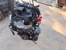 Laden Sie das Bild in den Galerie-Viewer, Motor Nissan Renault Master I M9TG726 2.3 DCI Diesel Engine Komplett MOT8685205386te