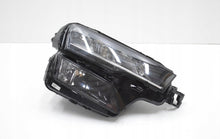 Laden Sie das Bild in den Galerie-Viewer, Frontscheinwerfer Skoda Karoq 57B941010 LED Rechts Scheinwerfer Headlight SCH1698597840tc