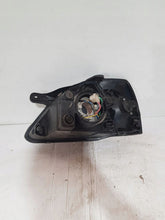 Laden Sie das Bild in den Galerie-Viewer, Frontscheinwerfer Kia Rio Rechts Scheinwerfer Headlight