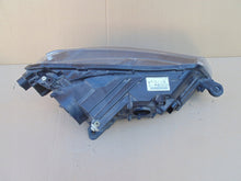 Laden Sie das Bild in den Galerie-Viewer, Frontscheinwerfer Skoda Superb III 3V1941015B Xenon Links Scheinwerfer Headlight