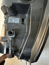 Laden Sie das Bild in den Galerie-Viewer, Frontscheinwerfer Tesla Model X 1034331 LED Rechts Scheinwerfer Headlight