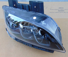 Laden Sie das Bild in den Galerie-Viewer, Frontscheinwerfer Hyundai Kona 92102J9630 J9921-63060 Full LED Rechts Headlight SCH5010790420tl