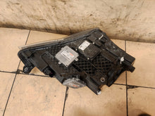Laden Sie das Bild in den Galerie-Viewer, Frontscheinwerfer Skoda Superb III 3V1941017B Xenon Links Scheinwerfer Headlight