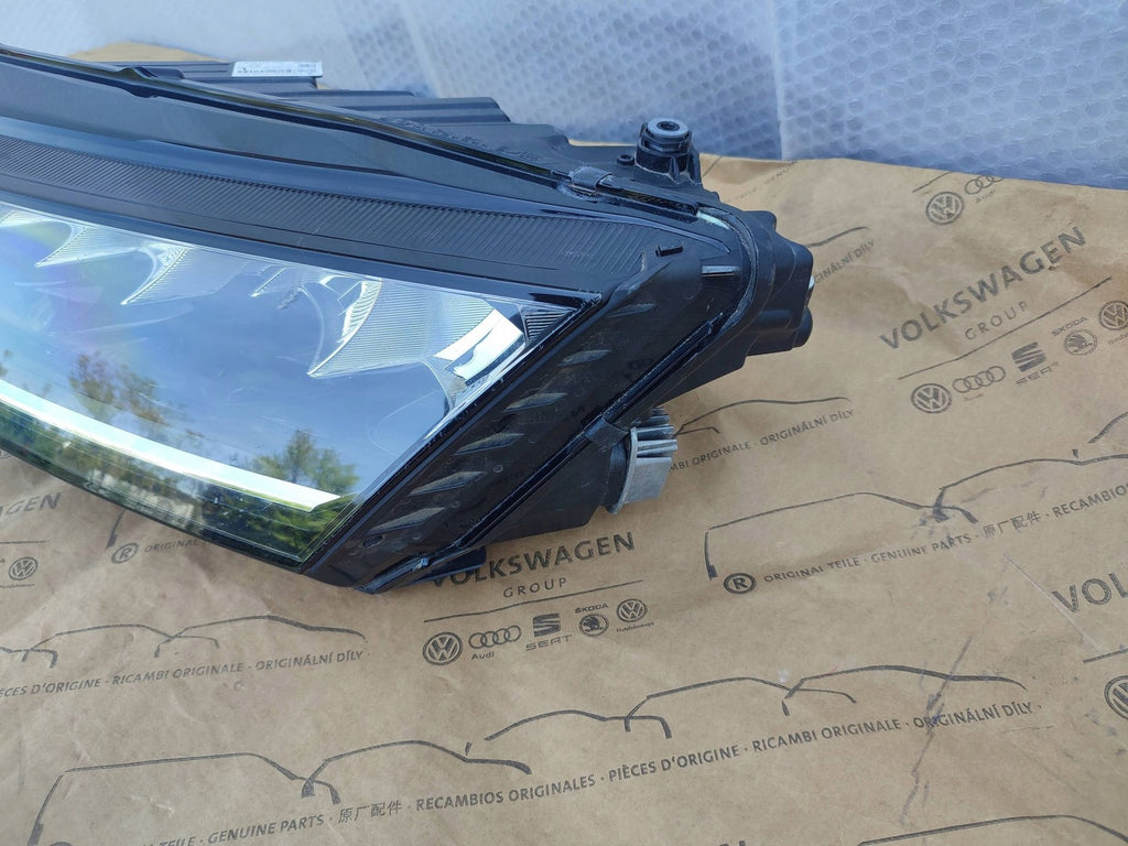 Frontscheinwerfer Skoda Octavia IV 5E4941015 0301118231 Full LED Links Headlight SCH5103706993xf