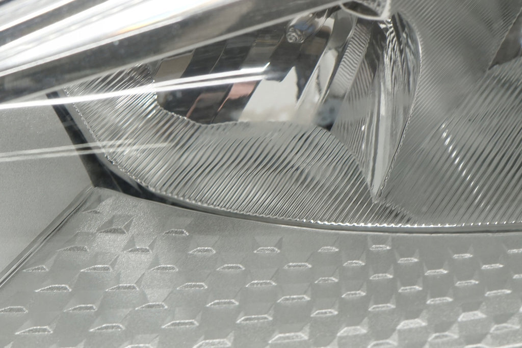 Frontscheinwerfer Ford Focus F1EB-13W030-NB Links Scheinwerfer Headlight SCH1568162929qn