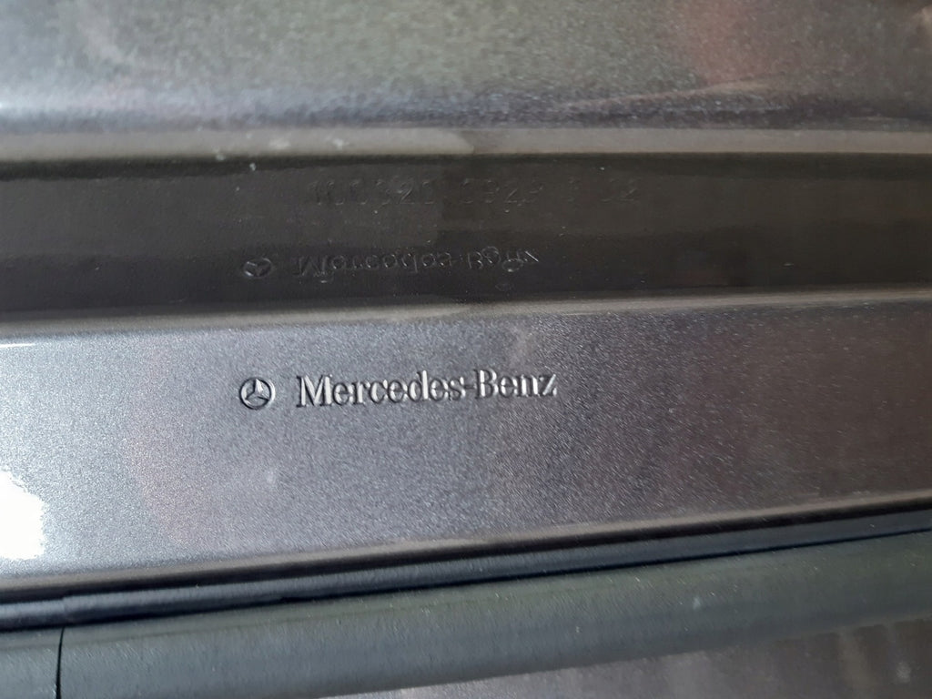 Tür Mercedes-Benz W247 Vorne Rechts Door Porta Porte