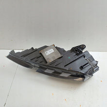 Laden Sie das Bild in den Galerie-Viewer, Frontscheinwerfer Skoda Octavia I 5E1941016F Rechts Scheinwerfer Headlight SCH3363599583tn
