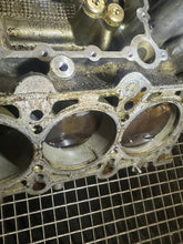 Load image into Gallery viewer, Motorblock Audi A6 C6 BDW 2.4 177PS 130kW Benzin Unkomplett MOT2647331484rb