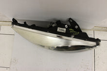 Laden Sie das Bild in den Galerie-Viewer, Frontscheinwerfer Renault Scenic 260105855R Xenon Rechts Scheinwerfer Headlight