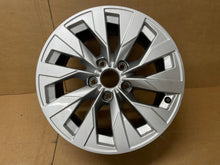 Load image into Gallery viewer, 1x Alufelge 16 Zoll 7.5" 5x112 43ET Glanz Silber 8Y0601025T Audi A3 Rim Wheel FEL6276979960jw