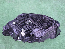 Laden Sie das Bild in den Galerie-Viewer, Frontscheinwerfer Mercedes-Benz W247 A2479066207 Rechts Scheinwerfer Headlight SCH7003488012oi