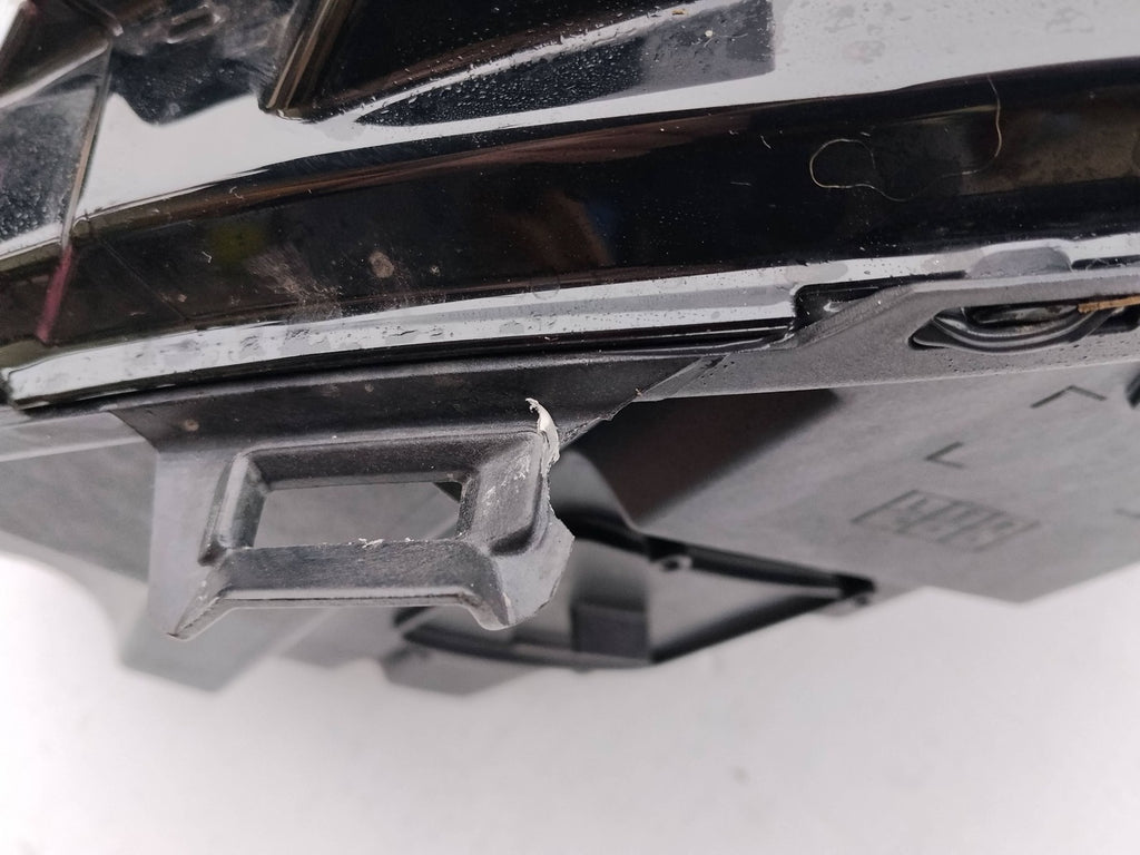 Frontscheinwerfer Skoda Kamiq 658941016 Rechts Scheinwerfer Headlight SCH7894108717li