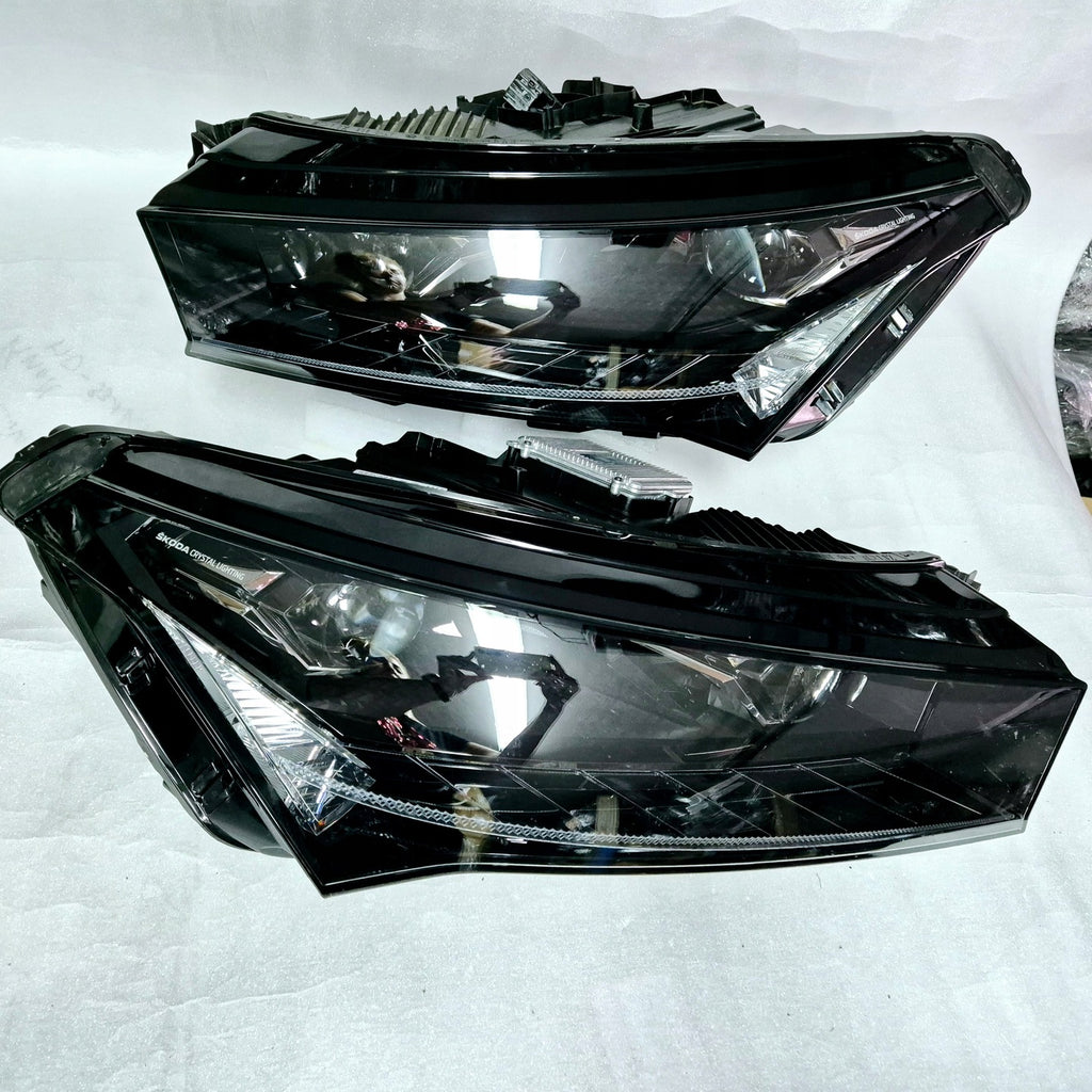 Frontscheinwerfer Skoda 5LB941015B 5LB941016B Full LED Rechts oder Links