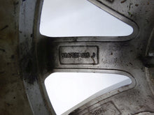 Load image into Gallery viewer, 1x Alufelge 17 Zoll 6.5" 5x112 48 5ET Glanz Silber 5TA601025J VW Touran FEL2741067622ih