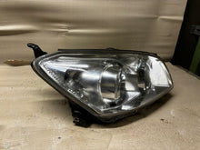 Laden Sie das Bild in den Galerie-Viewer, Frontscheinwerfer Toyota Rav 4 III Rechts Scheinwerfer Headlight SCH7888095233dz