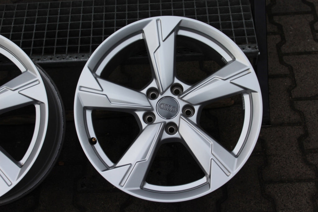4x Alufelge 18 Zoll 8.0" 5x112 39ET Glanz Silber 4K0601025D Audi A6 C8 Rim Wheel FEL9131314815cz
