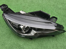 Laden Sie das Bild in den Galerie-Viewer, Frontscheinwerfer Peugeot 308 9677832380-01 Full LED Rechts Headlight SCH9570600825lr