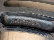 Laden Sie das Bild in den Galerie-Viewer, 1x Alufelge 20 Zoll 8.5&quot; 5x112 30ET A2934010900 Mercedes-Benz Amg Eqc Rim Wheel