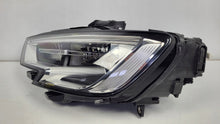 Laden Sie das Bild in den Galerie-Viewer, Frontscheinwerfer Audi A3 8V0941043E Xenon Links Scheinwerfer Headlight SCH3033802664is