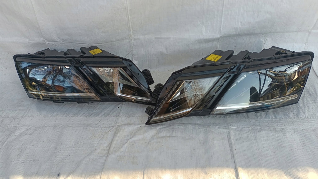 Frontscheinwerfer Skoda Octavia III 5E1941016D LED Rechts Scheinwerfer Headlight SCH2876734487bs