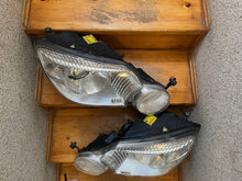 Laden Sie das Bild in den Galerie-Viewer, Frontscheinwerfer Skoda Yeti 5L1941018 5L1941015 Rechts Scheinwerfer Headlight