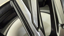 Load image into Gallery viewer, 1x Alufelge 17 Zoll 7.0" 5x114.3 50ET Glanz Graphit Mg Corolla Rim Wheel FEL1331585987av