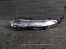 Load image into Gallery viewer, Frontscheinwerfer Hyundai Bayon 92207Q0500 Links Scheinwerfer Headlight