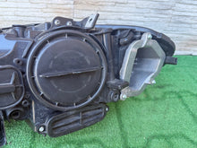 Laden Sie das Bild in den Galerie-Viewer, Frontscheinwerfer BMW 5 F11 F10 7203252 Xenon Rechts Scheinwerfer Headlight SCH7553615224wn