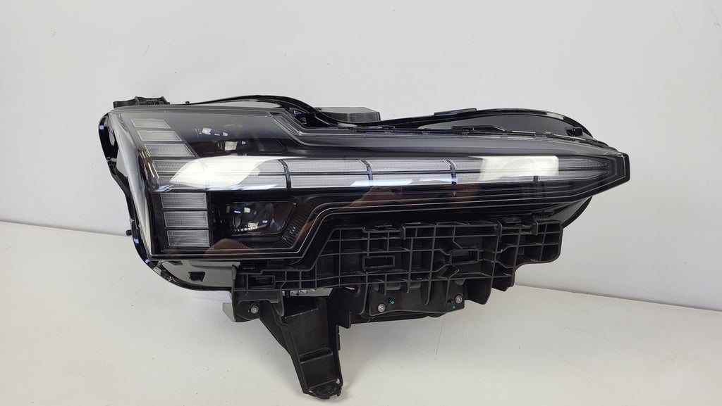 Frontscheinwerfer Volvo 80000628-KUD Rechts Scheinwerfer Headlight SCH8477748411ux