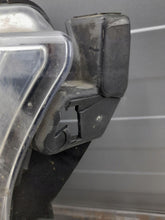 Laden Sie das Bild in den Galerie-Viewer, Frontscheinwerfer Ford FL3413005AU Rechts Scheinwerfer Headlight SCH4120221675bd