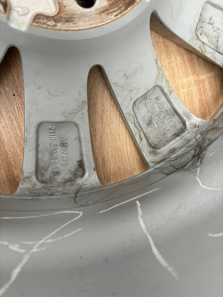 1x Alufelge 18 Zoll 7.5" 5x120 45ET 2H0601025P VW Amarok Rim Wheel