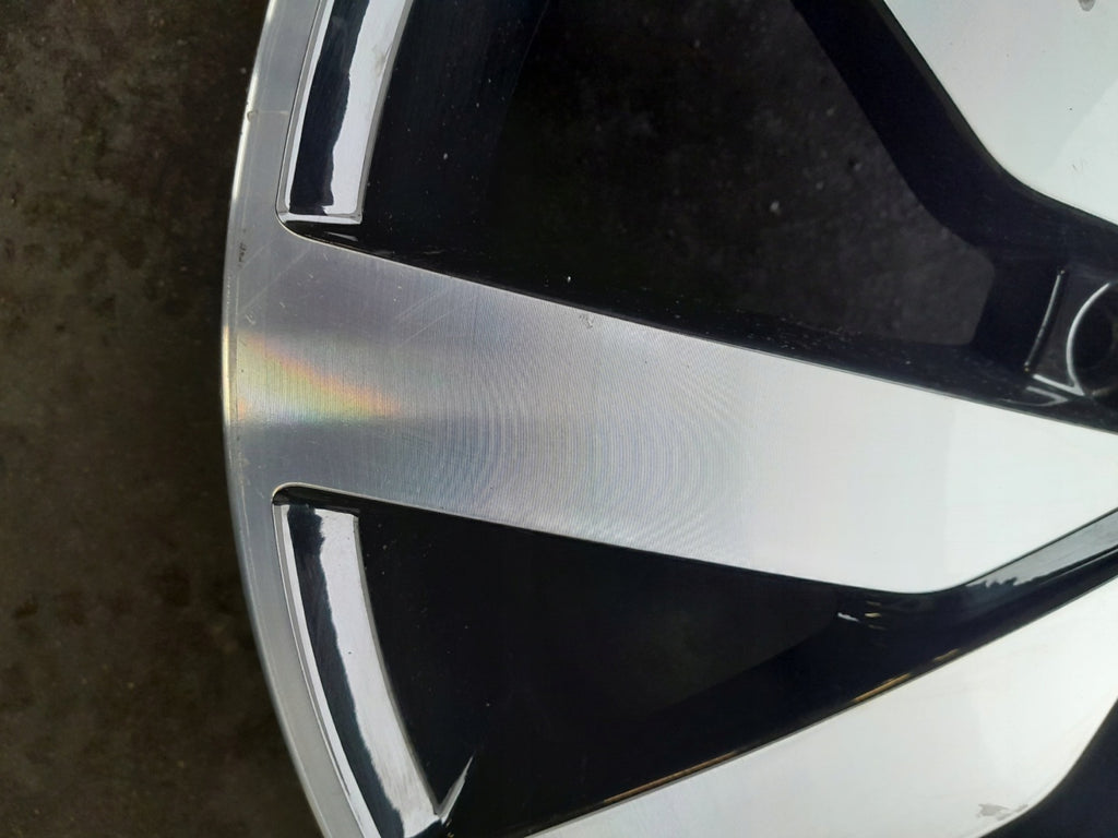 1x Alufelge 18 Zoll 7.5" 5x112 51ET Glanz Schwarz 5G0601025AL VW Golf Vii FEL6723113752cf
