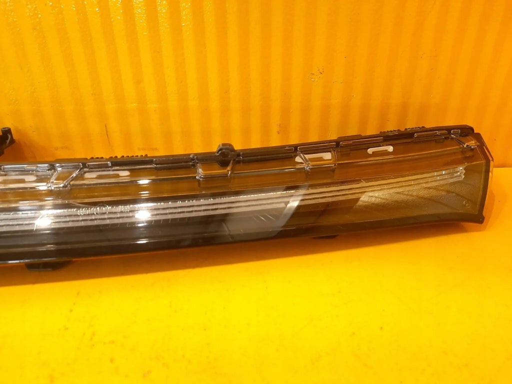 Frontscheinwerfer Mercedes-Benz Eqs A2979064603 Vorderseite Headlight SCH9632616137ns