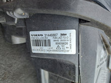 Laden Sie das Bild in den Galerie-Viewer, Frontscheinwerfer Volvo Xc90 I 31446867 Rechts Scheinwerfer Headlight