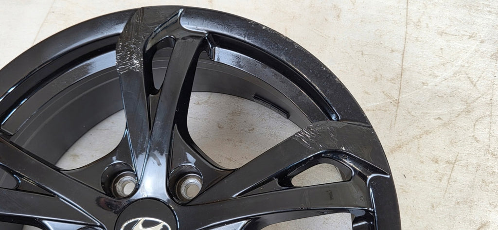 4x Alufelge 17 Zoll 7.0" 5x114.3 47ET KBA51674 Hyundai Kona Rim Wheel FEL7185522049cr