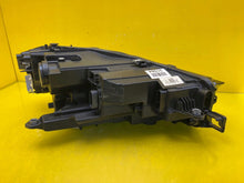 Load image into Gallery viewer, Frontscheinwerfer Skoda Superb I 3P1941015 LED Links Scheinwerfer Headlight SCH7919756870pd